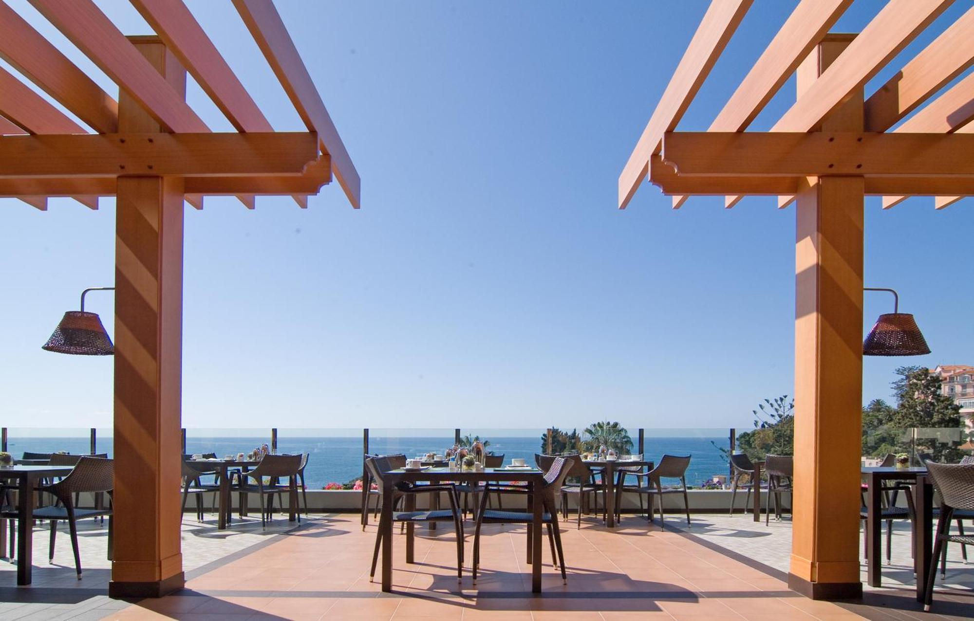 Pestana Carlton Madeira Ocean Resort Hotel Фуншал Екстер'єр фото The Beach Club
